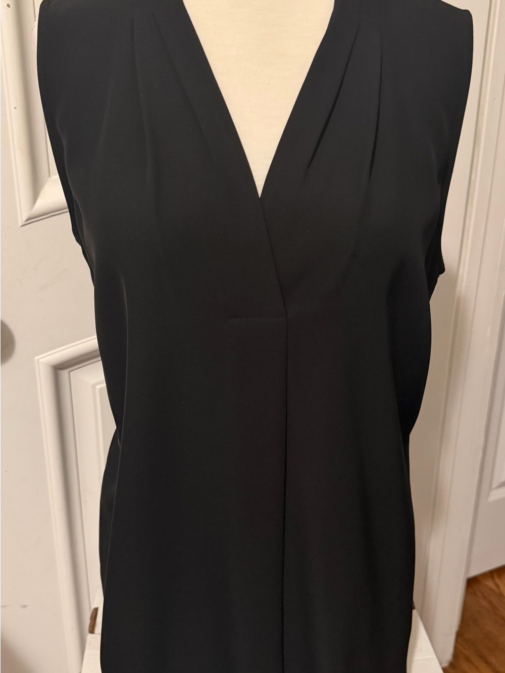 Calvin Klein Black Sleeveless V-Neck Tunic Top